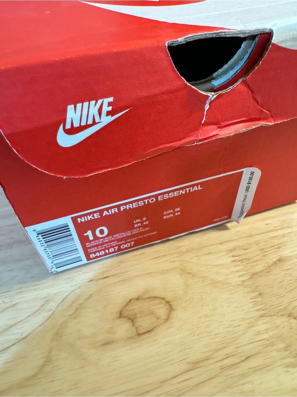 Nike lightweight men’s